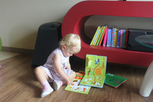 Baby and her books